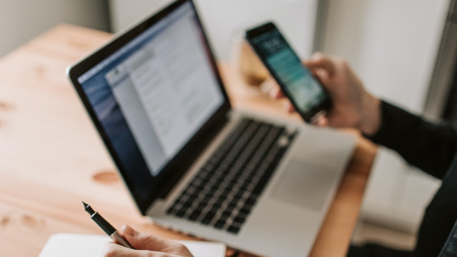 Dicas para Criação de sites no post 10 dicas para um bom atendimento via WhatsApp